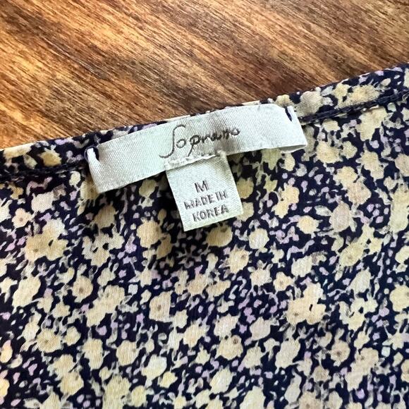 SOPRANO Cream and Blue Flutter Sheer Blouse with Ruffled Sleeves | Size Medium - Picture 7 of 8